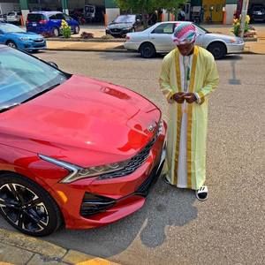 Meet your Posher, Mustafa